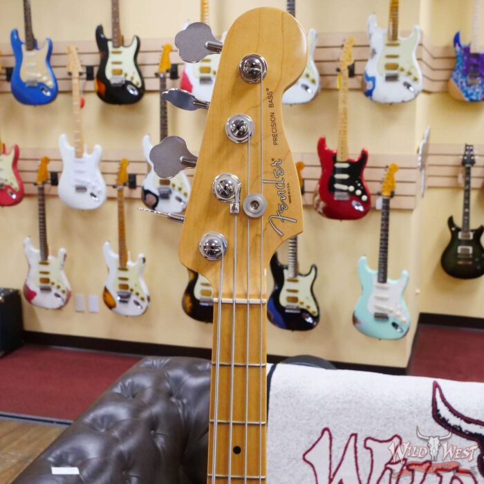 2011 Fender 60th Anniversary P-Bass Maple Fingerboard Blackguard Blonde - Image 5