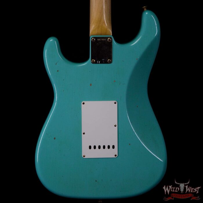 2017 Fender Custom Shop 1963 Stratocaster Journeyman Relic Faded Sea Foam Green Gold Hardware - Image 6