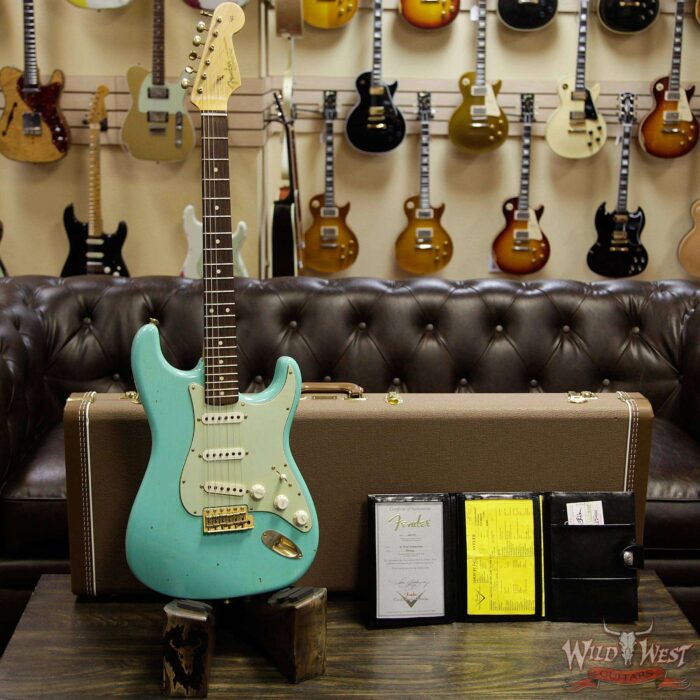 2017 Fender Custom Shop 1963 Stratocaster Journeyman Relic Faded Sea Foam Green Gold Hardware - Image 11