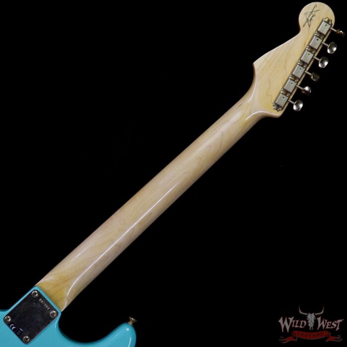 2017 Fender Custom Shop 1963 Stratocaster Journeyman Relic Faded Sea Foam Green Gold Hardware - Image 10