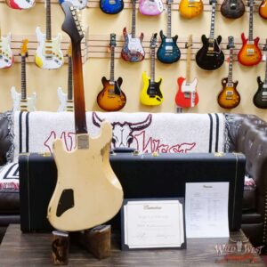 Castedosa Guitars Conchers Baritone Aged Desert Sand Relic & Built by Carlos Lopez - Image 10