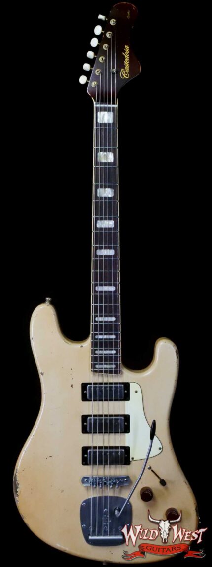 Castedosa Guitars Conchers Baritone Aged Desert Sand Relic & Built by Carlos Lopez