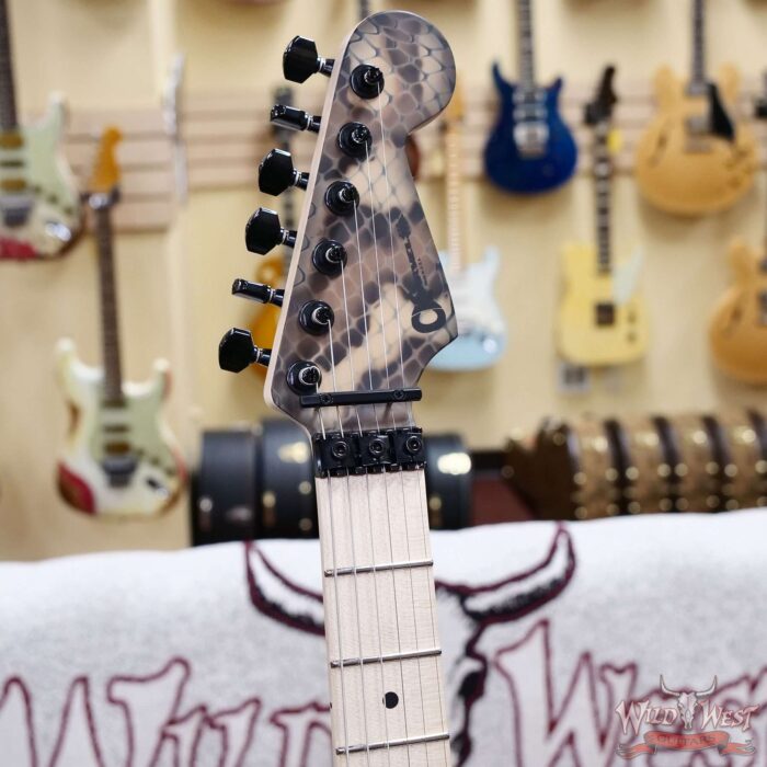 Charvel Custom Shop USA Warren DeMartini Signature Snake SH Floyd Rose Maple Neck Snakeskin Graphic 7.30 LBS - Image 7