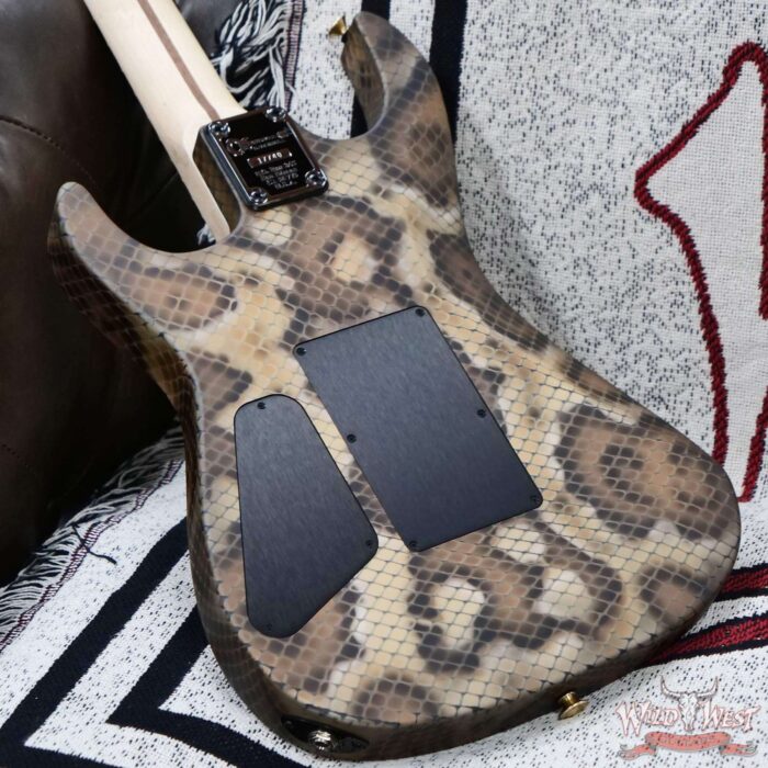 Charvel Custom Shop USA Warren DeMartini Signature Snake SH Floyd Rose Maple Neck Snakeskin Graphic 7.30 LBS - Image 11