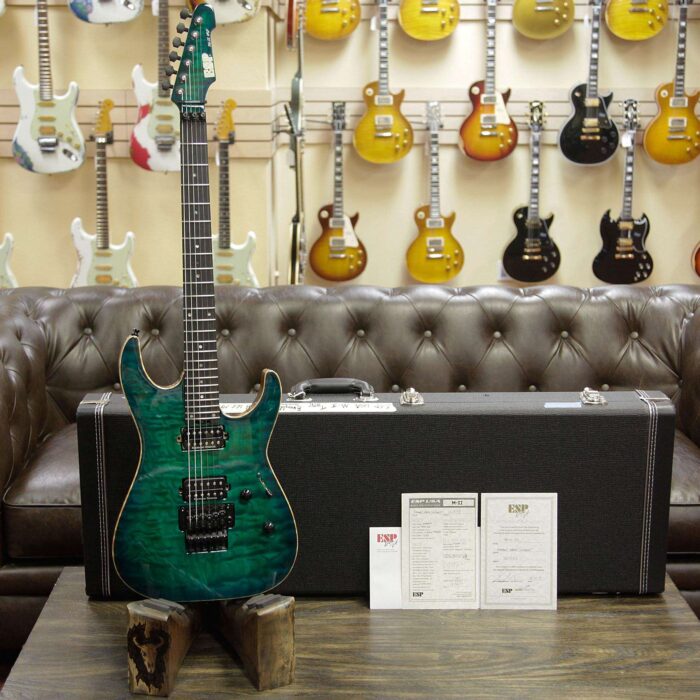 ESP USA M-II Floyd Rose Tamo Ash Top with Ebony Fretboard Emerald Green Sunburst - Image 9