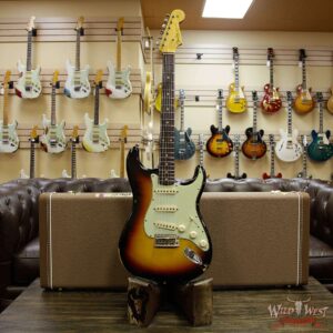 Fender Custom Shop 1961 Stratocaster Relic Slab Rosewood Fingerboard 3 Tone Sunburst - Image 12