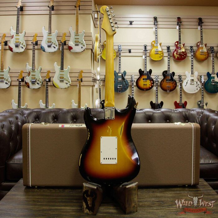 Fender Custom Shop 1961 Stratocaster Relic Slab Rosewood Fingerboard 3 Tone Sunburst - Image 16