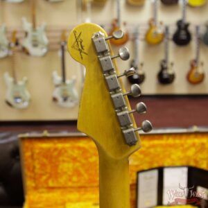2018 Fender Custom Shop 1961 Stratocaster Relic Rosewood Slab Fingerboard Fiesta Red - Image 10