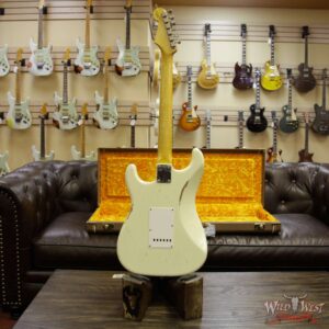 Fender Custom Shop 1963 Stratocaster Relic Rosewood Fingerboard Vintage White - Image 14