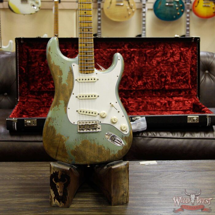 Fender Custom Shop Summer Event #37 Super Faded Aged 1968 Stratcaster HR Flame Neck Heavy Relic Lake Placid Blue - Image 10