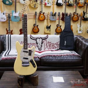 Fender American Performer Mustang Rosewood Fingerboard Vintage White - Image 6
