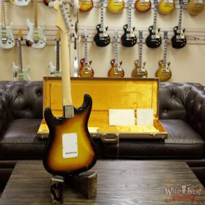Fender USA American Vintage `59 Stratocaster Rosewood Fretboard 3 Tone Sunburst - Image 11