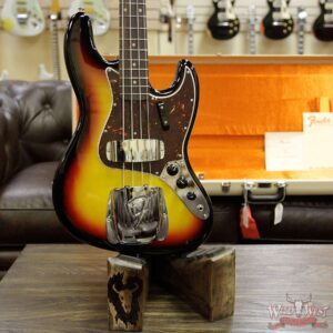 Fender USA American Vintage ‘64 1964 Jazz Bass Rosewood Fretboard 3 Tone Sunburst - Image 12