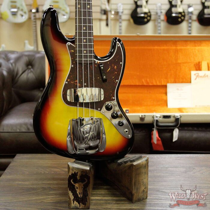 Fender USA American Vintage ‘64 1964 Jazz Bass Rosewood Fretboard 3 Tone Sunburst - Image 12