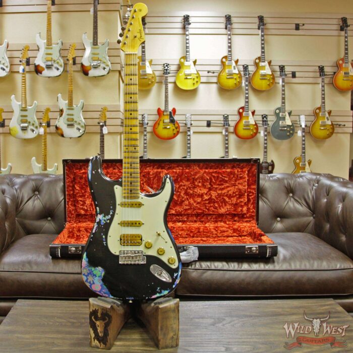 Fender Custom Shop Black Lightning 2.0 Stratocaster Heavy Relic HSS Maple Neck 22 Frets Blue Flower - Image 7