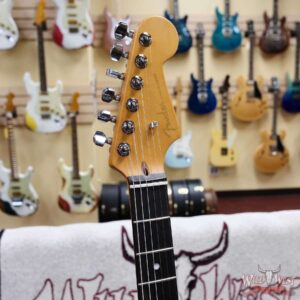 Fender American Ultra II Stratocaster HSS Ebony Fingerboard Noble Blue 7.90 LBS - Image 7
