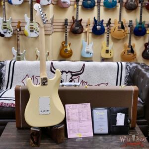 Fender Custom Shop 1968 Stratocaster LCC Deluxe Closet Classic Aged Vintage White 7.95 LBS - Image 11