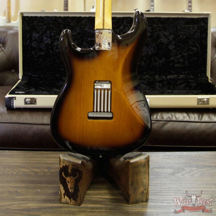 2018 Fender USA Eric Johnson Signature Stratocaster Thinline Semi-Hollow Body Maple Neck 2 Tone Sunburst - Image 10