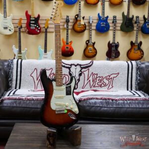 Fender Vintera® ‘60s Stratocaster® Pau Ferro Fingerboard 3-Color Sunburst - Image 4