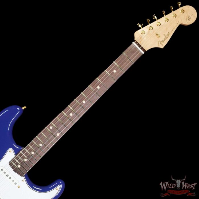 Fender Custom Shop Robert Cray Signature Stratocaster Hardtail AA Birdseye Maple Neck NOS Violet 7.45 LBS - Image 4