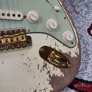 Fender Custom Shop Wild West Guitars 25th Anniversary 1960 Stratocaster Madagascar Rosewood Fretboard Heavy Relic Vintage White 7.85 LBS - Image 10