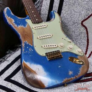 Fender Custom Shop Wild West Guitars 25th Anniversary 1960 Stratocaster Hardtail Madagascar Rosewood Fretboard Heavy Relic Lake Placid Blue 6.60 LBS - Image 8