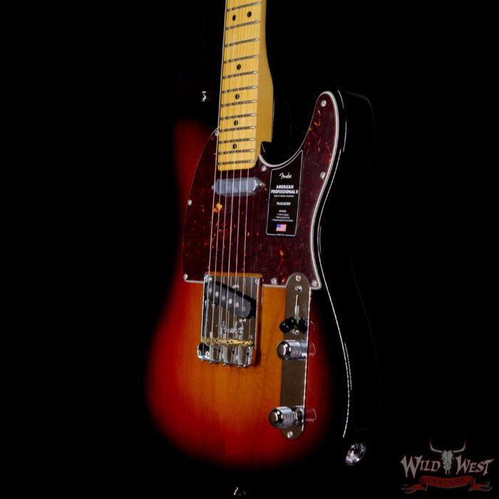 Fender American Professional II Telecaster Maple Fingerboard 3-Color Sunburst - Image 2