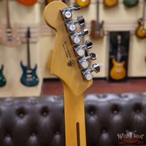 Fender American Ultra Stratocaster HSS Ash Body Rosewood Fingerboard Aged Natural - Image 9