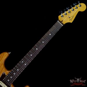Fender American Ultra Stratocaster HSS Ash Body Rosewood Fingerboard Aged Natural - Image 4