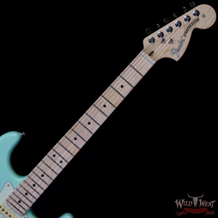 Fender American Performer Stratocaster HSS Maple Fingerboard Satin Surf Green - Image 4
