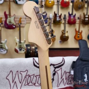 Fender American Performer Mustang Rosewood Fingerboard 3-Color Sunburst 7.30 LBS - Image 9