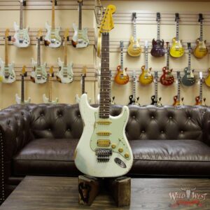 Fender Custom Shop White Lightning Stratocaster Floyd Rose HSS 21 Frets Rosewood Board Sonic Blue - Image 12