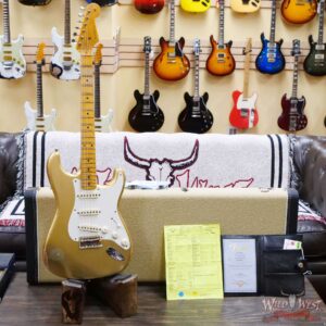 Fender Custom Shop 1957 Stratocaster Hand-Wound Pickups Quatersawn Maple Neck Relic Aged HLE Gold - Image 6