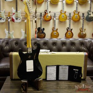 Fender Custom Shop 1957 Stratocaster Relic Maple Neck Black - Image 14
