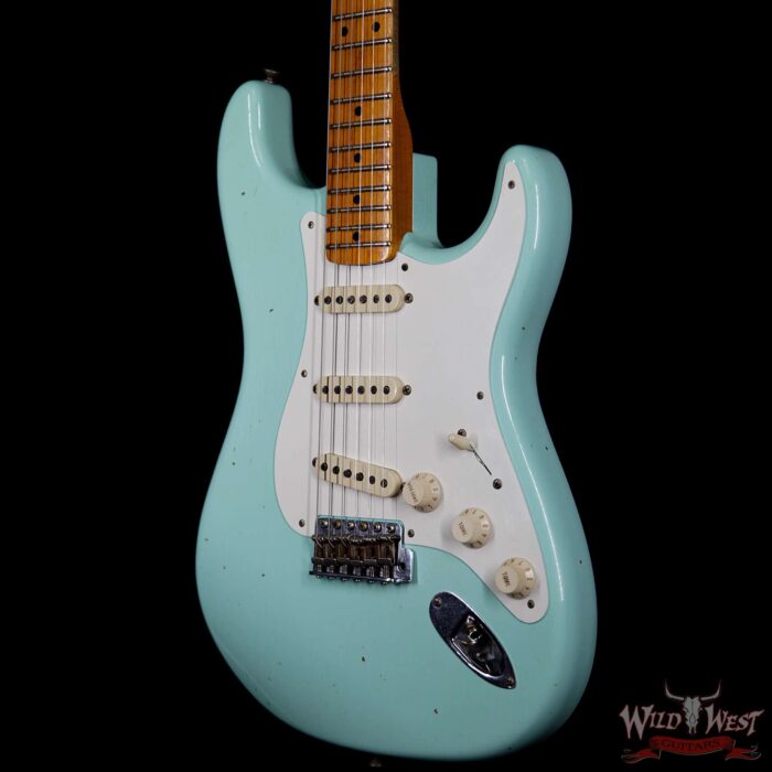 Fender Custom Shop 1957 Stratocaster Relic Maple Neck Surf Green - Image 2