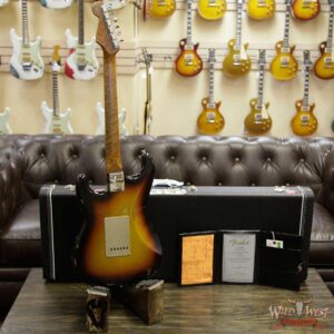 Fender Custom Shop Roasted 1960 Stratocaster Relic Birdseye Maple Neck AAA Rosewood Slab Board 3 Tone Sunburst - Image 12