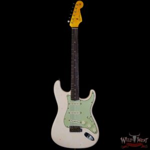Fender Custom Shop Limited Edition 1960 Stratocaster Journeyman Relic Super Faded Aged Shell Pink - Image 3