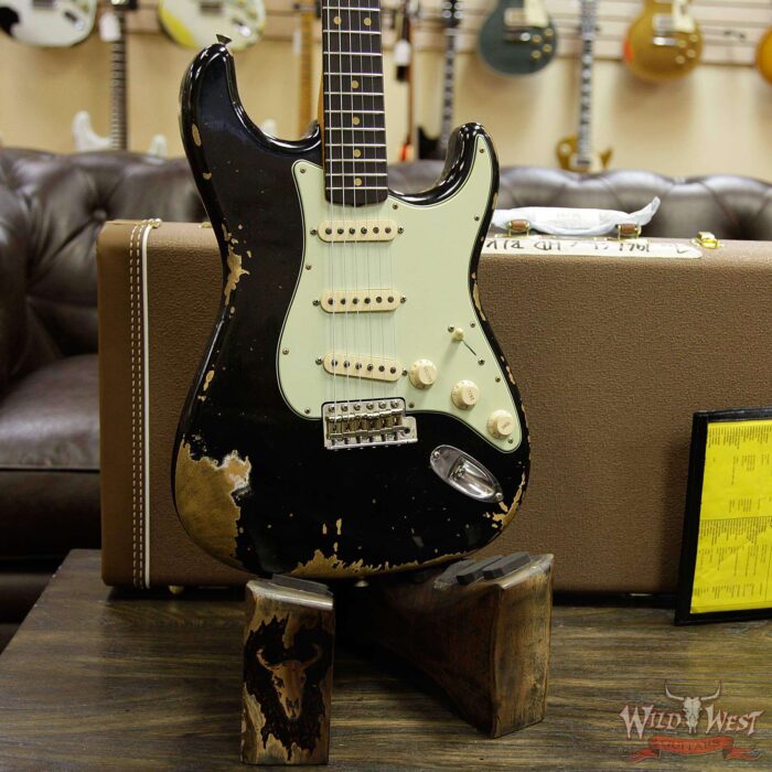 Fender Custom Shop 1961 Stratocaster Heavy Relic AAA Rosewood Fingerboard Black - Image 12