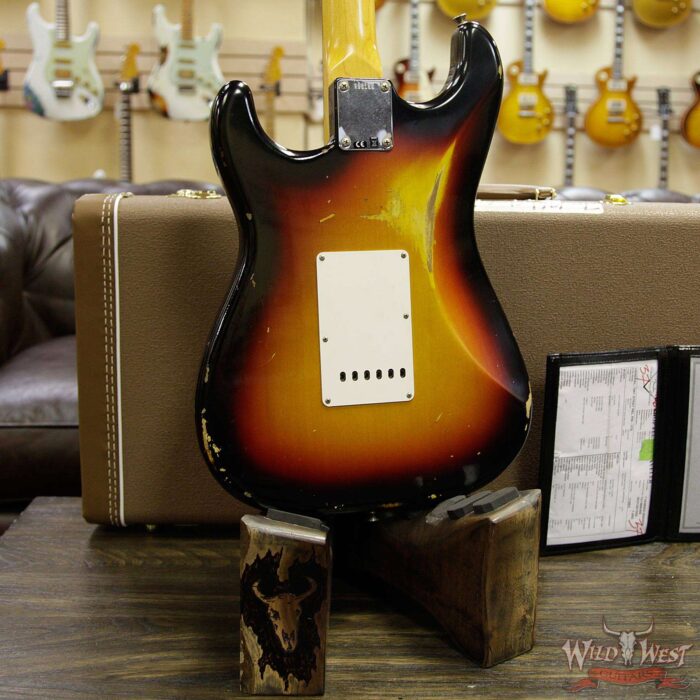 Fender Custom Shop 1961 Stratocaster Relic AAA Rosewood Fingerboard 3 Tone Sunburst - Image 14