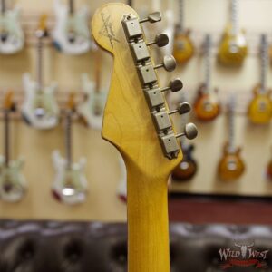 Fender Custom Shop 1961 Stratocaster Relic AAA Rosewood Fingerboard 3 Tone Sunburst - Image 9