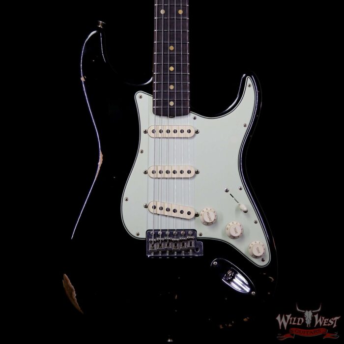Fender Custom Shop 1961 Stratocaster Relic AAA Rosewood Fingerboard Black - Image 3