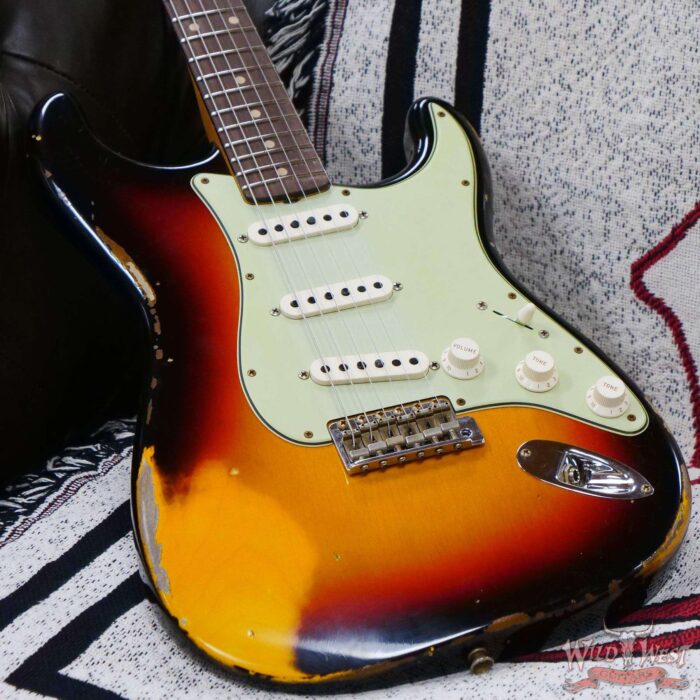 Fender Custom Shop 1962 Stratocaster Hand-Wound Pickups AAA Dark Rosewood Slab Board Heavy Relic 3 Tone Sunburst - Image 8