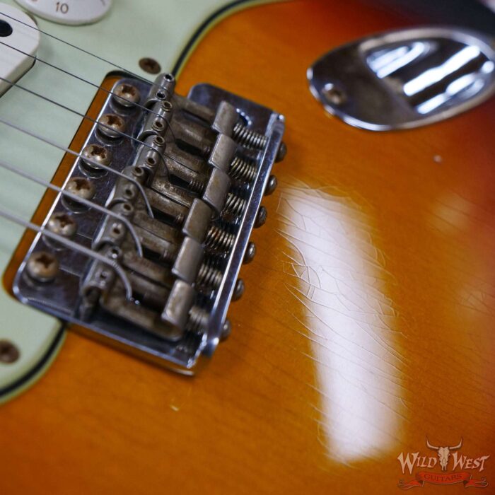 Fender Custom Shop 1962 Stratocaster Hand-Wound Pickups AAA Dark Rosewood Slab Board Heavy Relic 3 Tone Sunburst - Image 9
