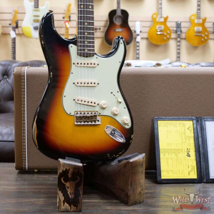 Fender Custom Shop 1962 Stratocaster Relic AAA Rosewood Board with Quartersawn Maple Neck 3 Tone Sunburst - Image 8