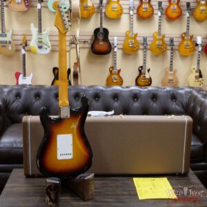 Fender Custom Shop 1962 Stratocaster Relic AAA Rosewood Board with Quartersawn Maple Neck 3 Tone Sunburst - Image 9