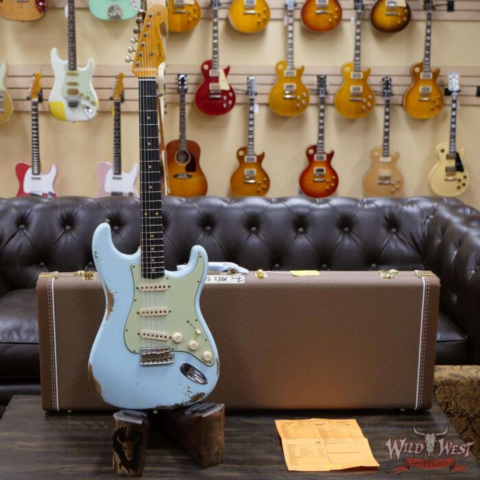 Fender Custom Shop 1962 Stratocaster Relic AAA Rosewood Board with Quartersawn Maple Neck Aged Sonic Blue - Image 6