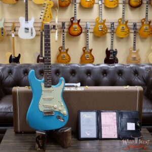 Fender Custom Shop 1962 Stratocaster Relic AAA Rosewood Board with Quartersawn Maple Neck Taos Turquoise - Image 6