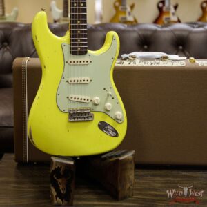 Fender Custom Shop 1963 Stratocaster Relic Rosewood Fretboard Graffiti Yellow - Image 13
