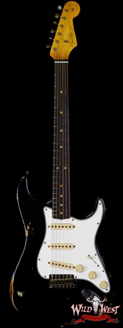 Fender Custom Shop 1963 Stratocaster Relic AAA Rosewood Board with Quartersawn Maple Neck Black
