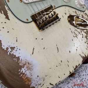 Fender Custom Shop Wild West Guitars 25th Anniversary 1960 Stratocaster Hardtail Madagascar Rosewood Fretboard Heavy Relic Vinatge White 6.90 LBS - Image 10